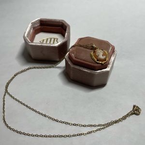 Vintage Cameo Necklace